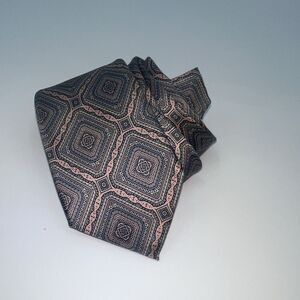 Paco Rabanne Hand Made In Italy 100% Silk‎ Geometric  Men's Tie